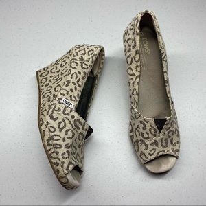 Toms Peep Toe Wedges Cheetah Print